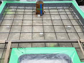 巻石内部も配筋施工しコンクリート打設をします。