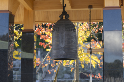 檀信徒さまの供養の『鐘』